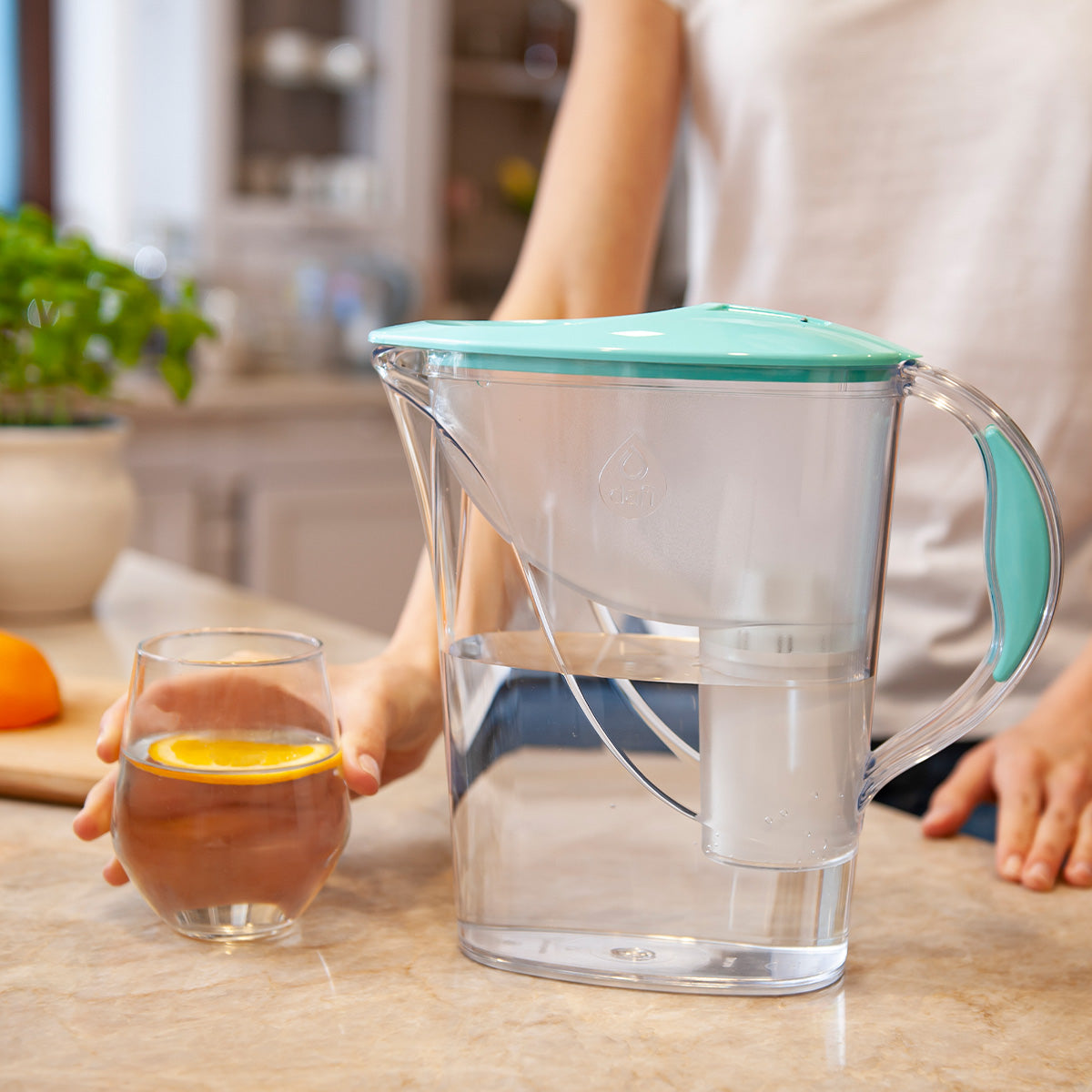 Vannfilter Kanne Hvit 2,4 Liter fra Dafi