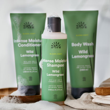 Urtekram Shampoo Wild Lemongrass T. Normalt Hår | 500 ml fra Urtekram