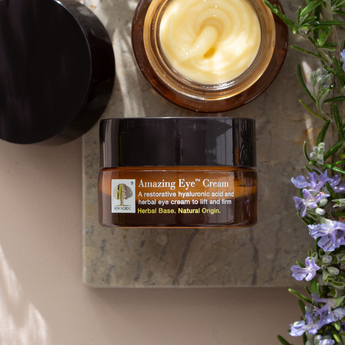 Amazing Øyekrem fra New Nordic