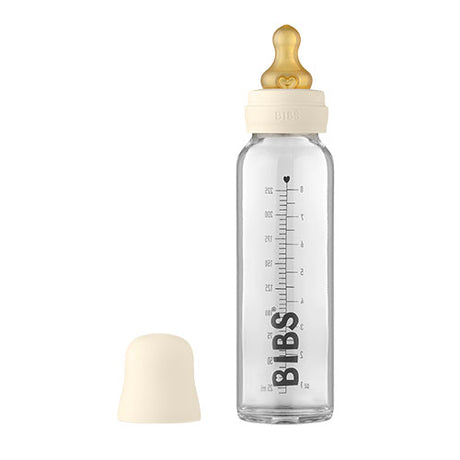 Baby Glass Bottle Complete Set Latex 225ml (Ivory) fra BIBS