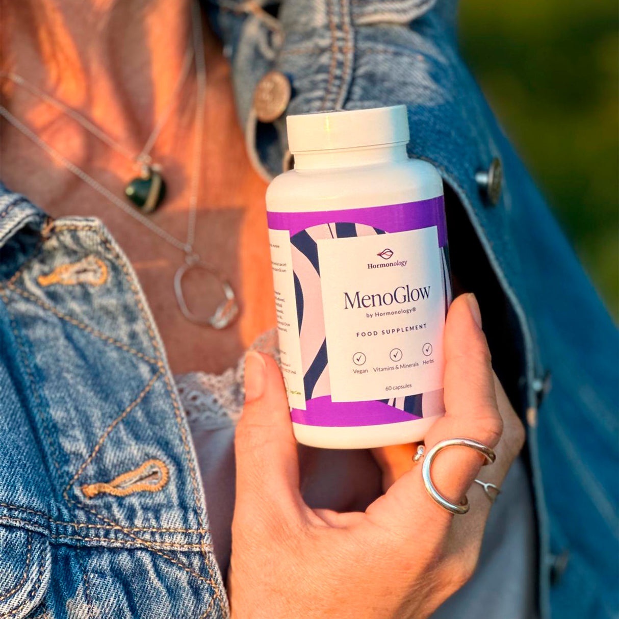 Hormonology Menoglow Overgangsalder | 60 kapsler fra Hormonology