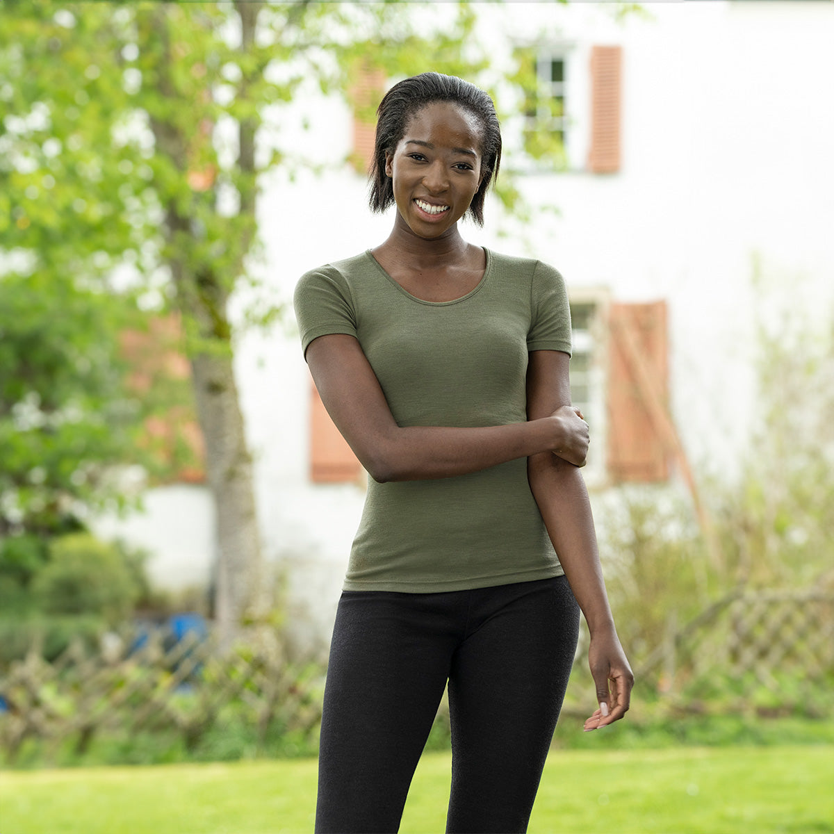 T-shirt Oliven fra fra Engel Natur