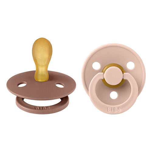 Colour Latex 6mnd+ Symmetrisk (Blush/Woodchuck) 2 stk fra BIBS