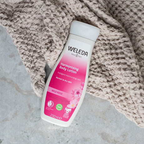 Weleda Body Lotion Harmonising Wild Rose | 200 ml fra Weleda