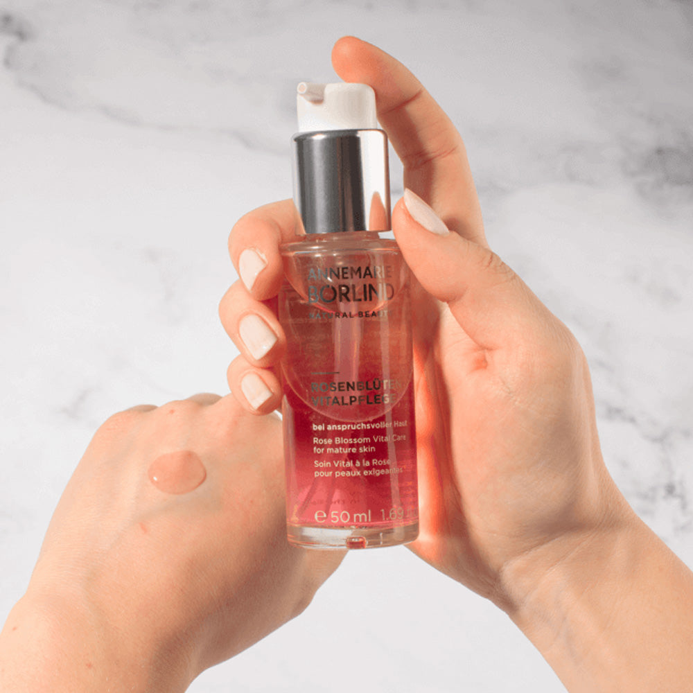 Rose Blossom Vital Care Serum fra Annemarie Börlind