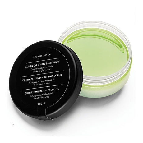 Badeanstalten Bodyscrub M. Agurk & Mynte | 200 ml fra Badeanstalten