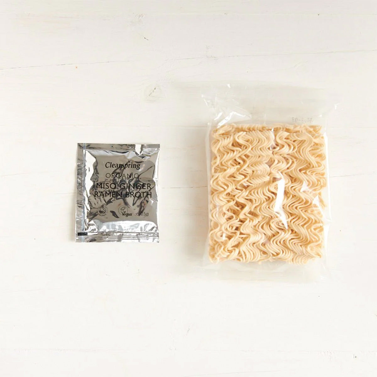 Clearspring Ramen Nudler M. Miso- & Ingefærsuppe Økologisk fra Clearspring