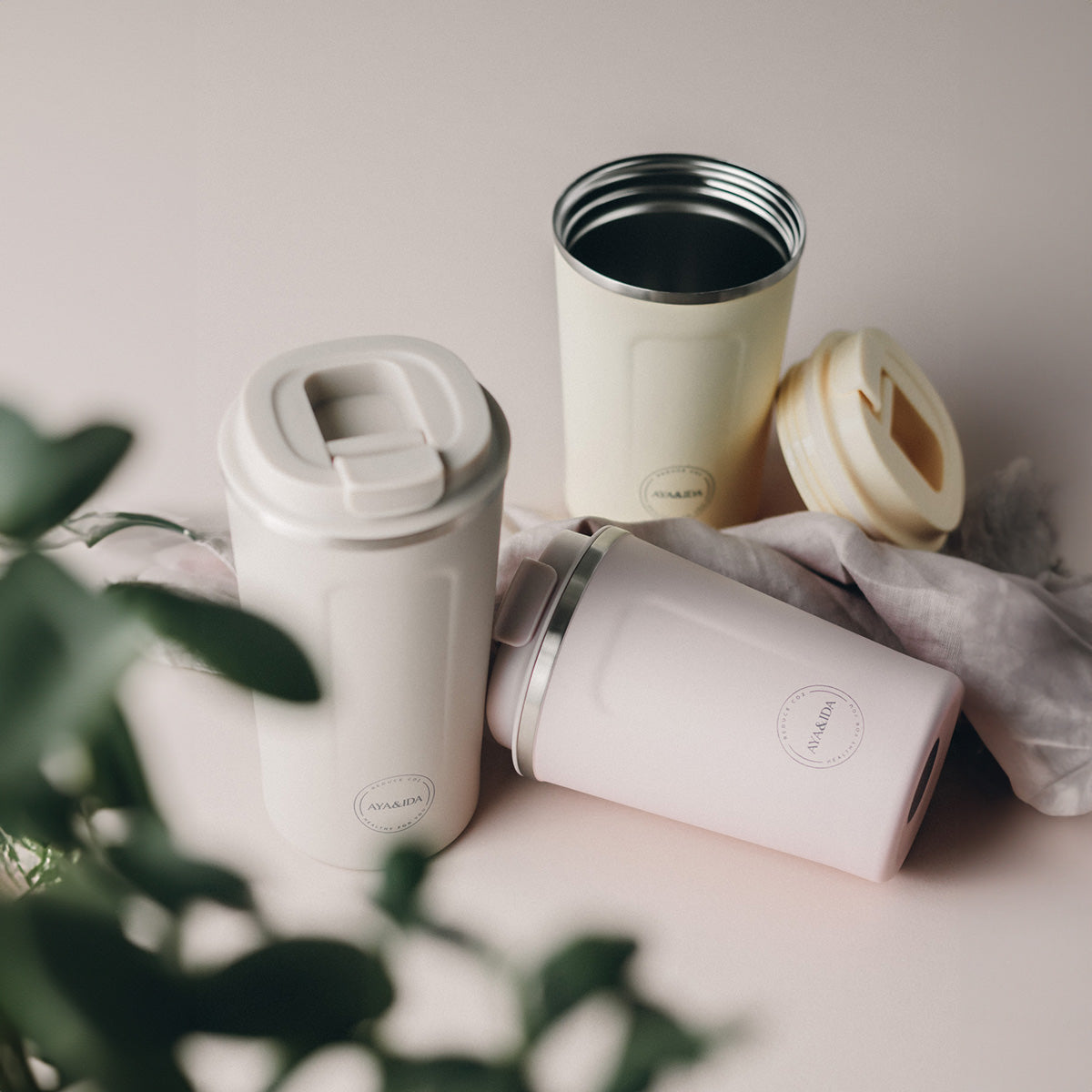 Termokrus Rustfritt Stål Smør Gul fra AYA&IDA