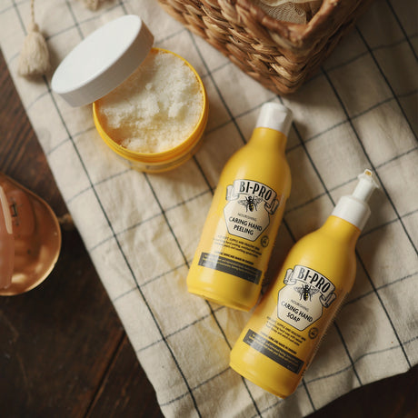 Nærende og Omsorgsfull Håndpeeling fra BI-PRO