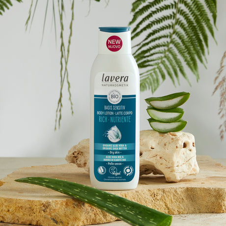 Gift Set From Nature with Love - værdi 139,90 kr. fra lavera