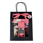 Sjokolade Gourmet Gavepose Rosa Øko M. 2 Sjokoladebarer og Dragee Mandler